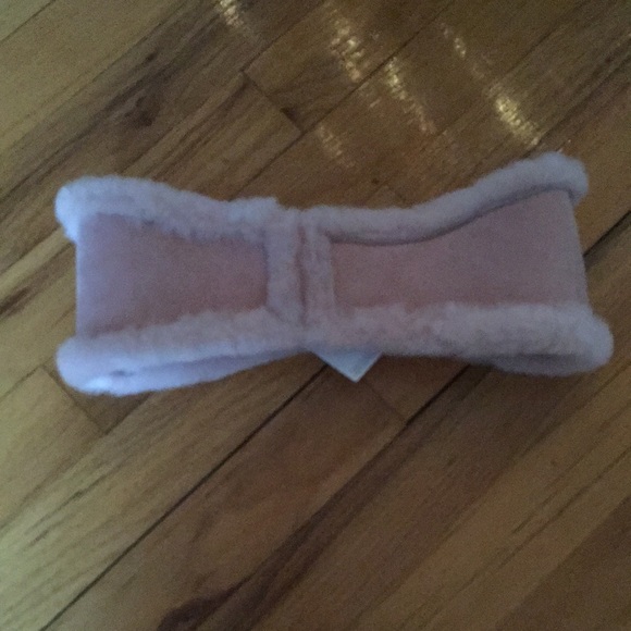 NWT UGG blush pink very soft headband.Non-smoking household - Picture 4 of 5